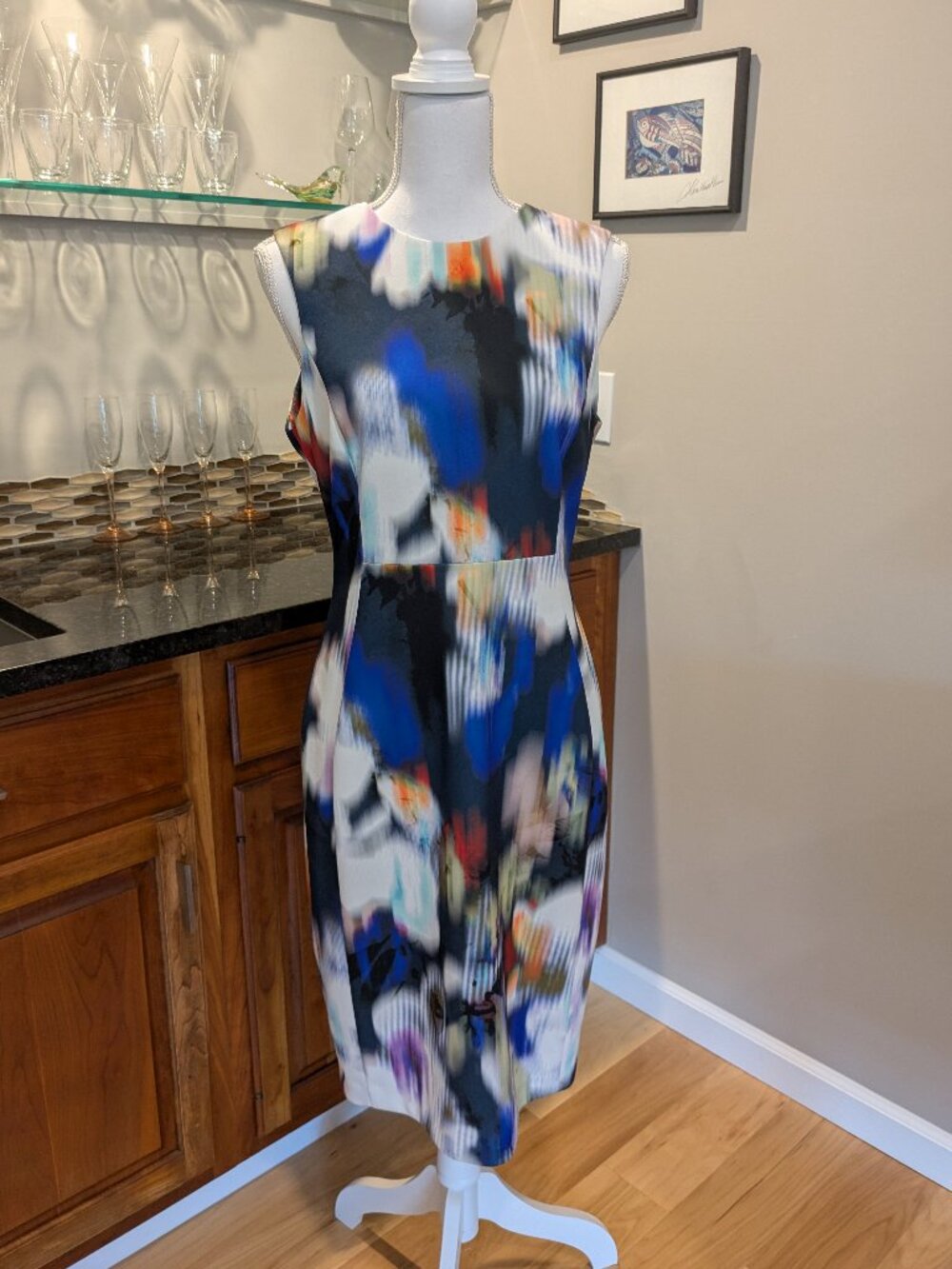 Lovely Calvin Klein Blue & Ivory Abstract Print Sleeveless Sheath Dress Size 8